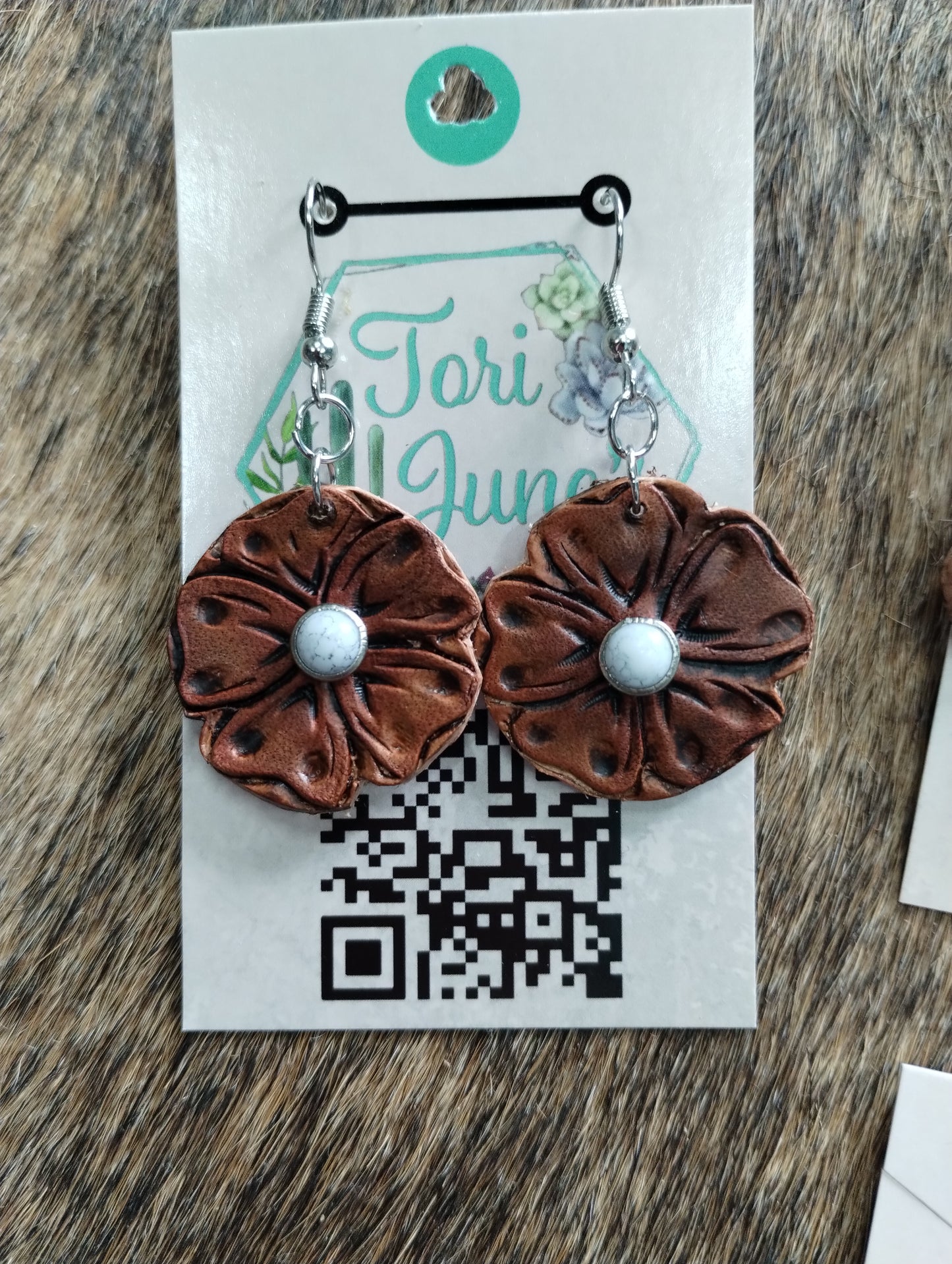 Leather Tooled Flowers with Stone center