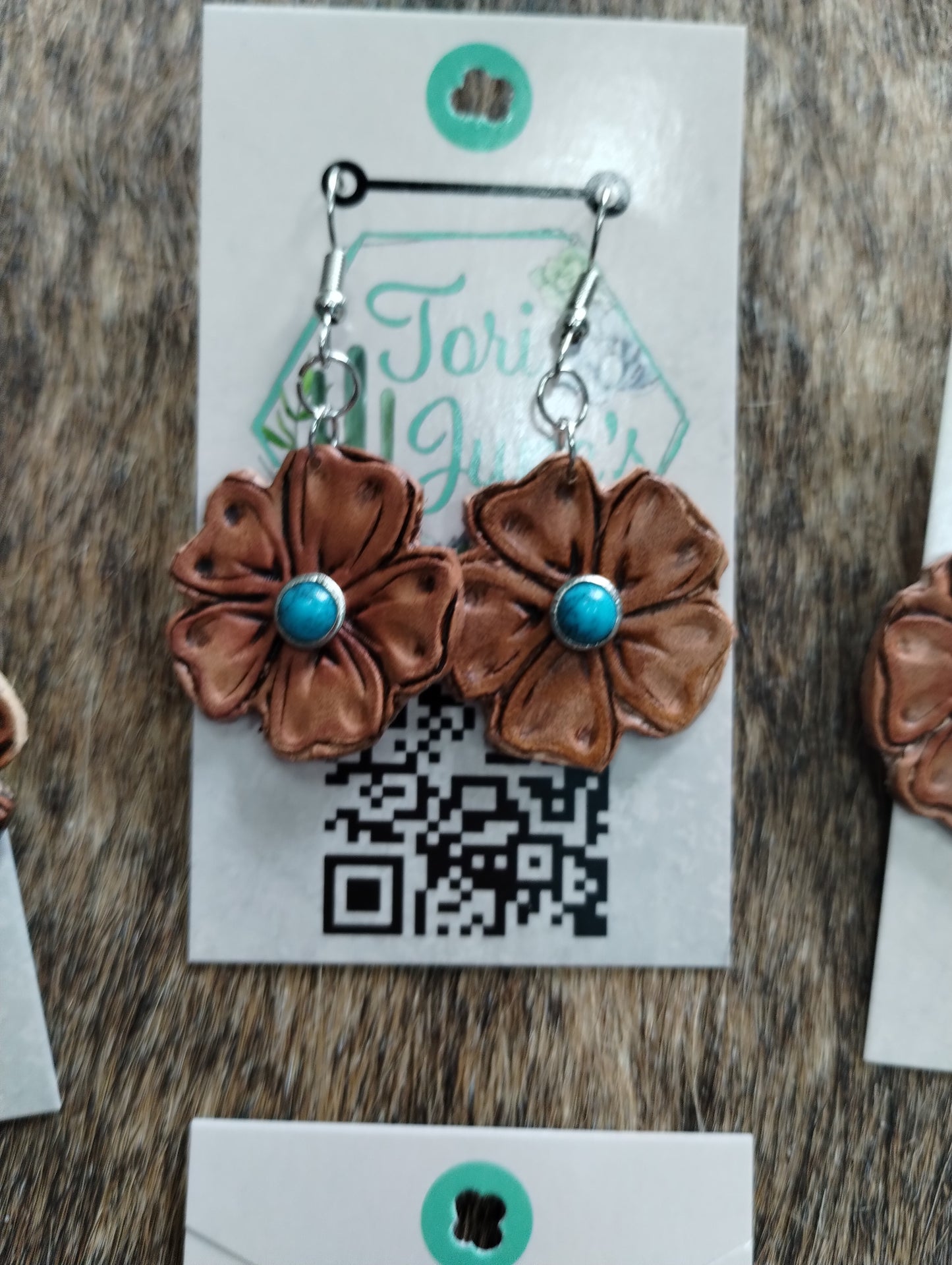 Leather Tooled Flowers with Stone center