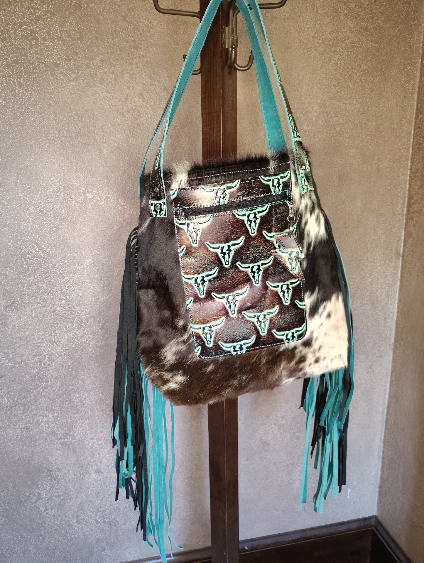 The Willow- bullskull and Fringe
